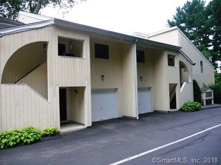 300 Flax Hill Rd unit 4, Norwalk, CT 06854 - photo 1