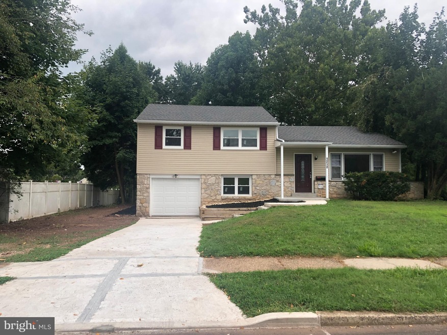 1212 Columbia Ave, Lansdale, PA 19446 - photo 1