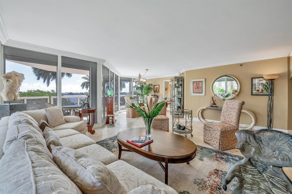 Villa Lofts unit 3B, West Palm Beach, FL 33407 - photo 1