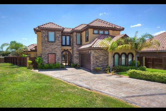 3204 Monroe Ave unit 19, Edinburg, TX 78539 - photo 1