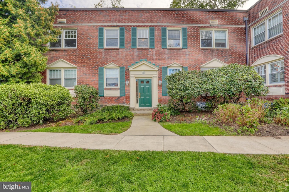 500 E Lancaster Ave unit 126A, Wayne, PA 19087 - photo 1