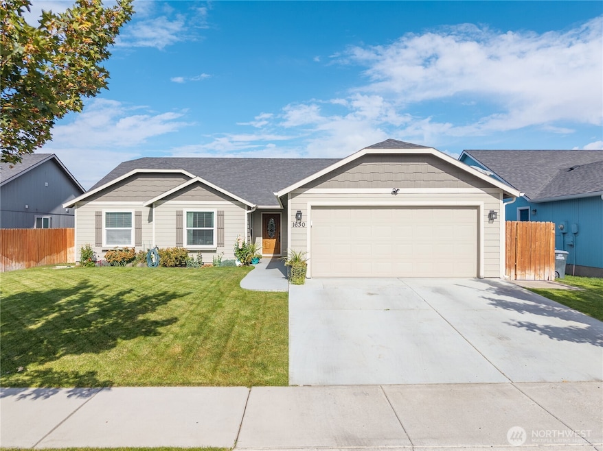 1630 E Filmore Dr, Moses Lake, WA 98837 - photo 1