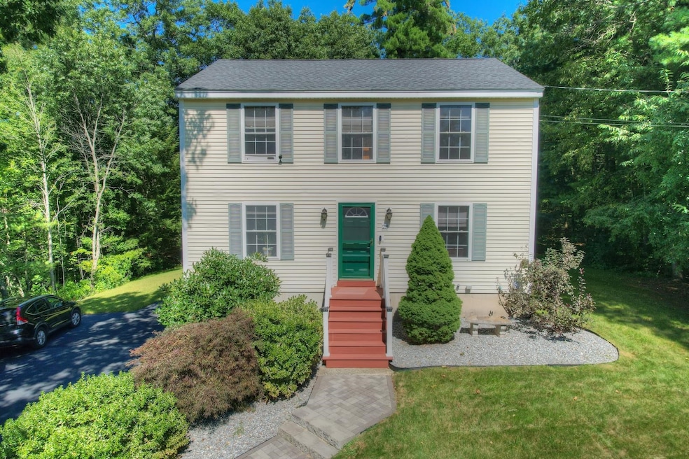 23 N Shore Rd, Sandown, NH 03873 MLS 4968873