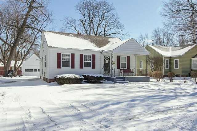 2803 49th St, Des Moines, IA 50310 - photo 1