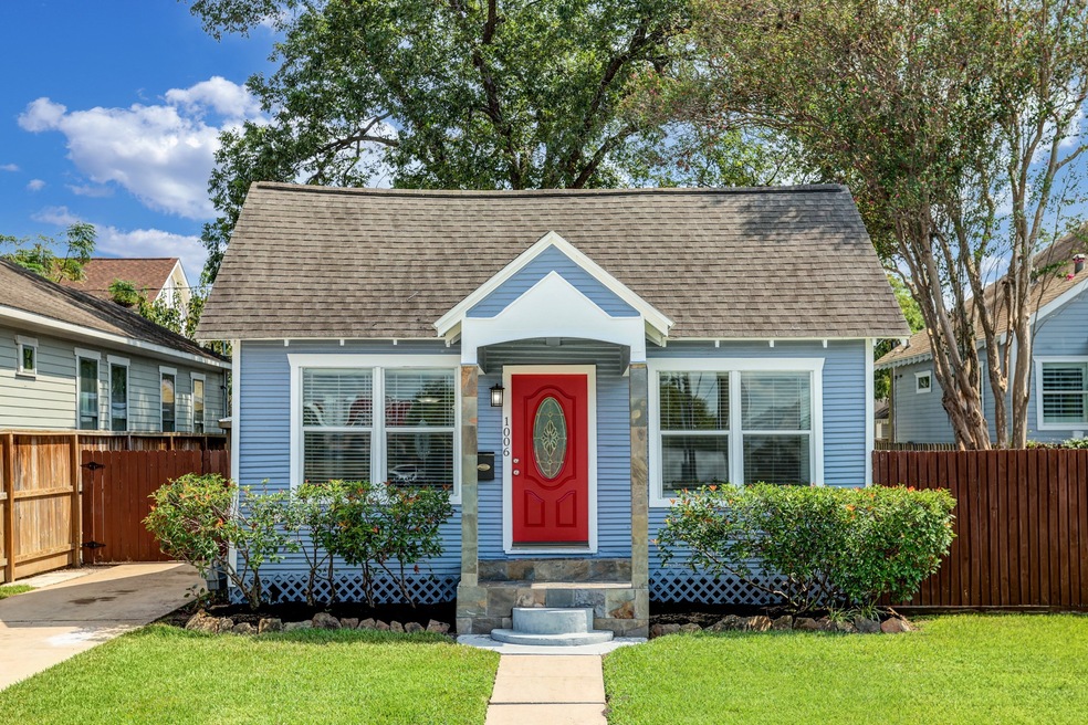 1006 Northwood St, Houston, TX 77009 - photo 1