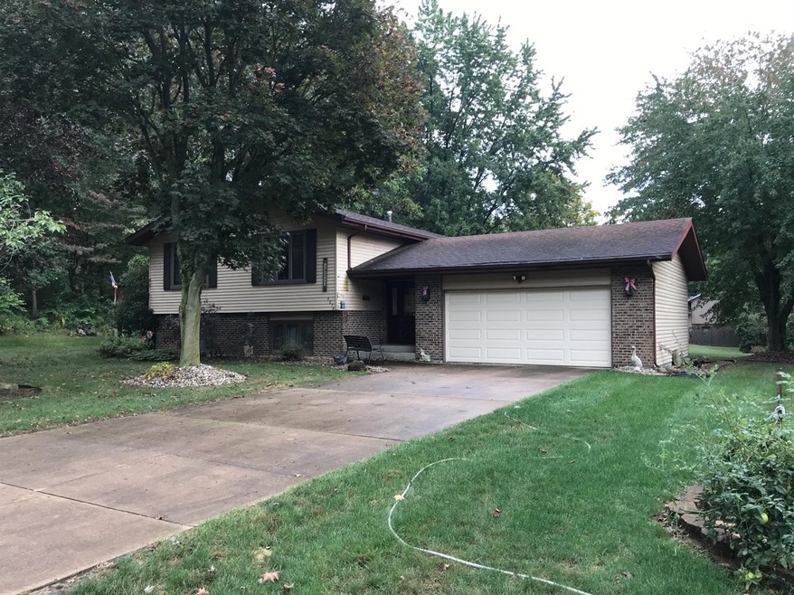 5074 W Chablis Dr, La Porte, IN 46350 - photo 1