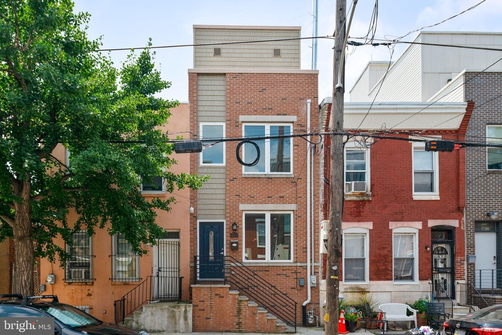 2210 Reed St, Philadelphia, PA 19146 - photo 1