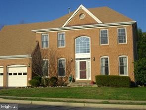 7616 Seabrook Ln, Springfield, VA 22153 - photo 1