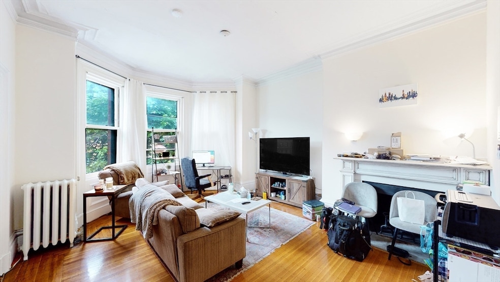205 Beacon St unit 7, Boston, MA 02116 - photo 1