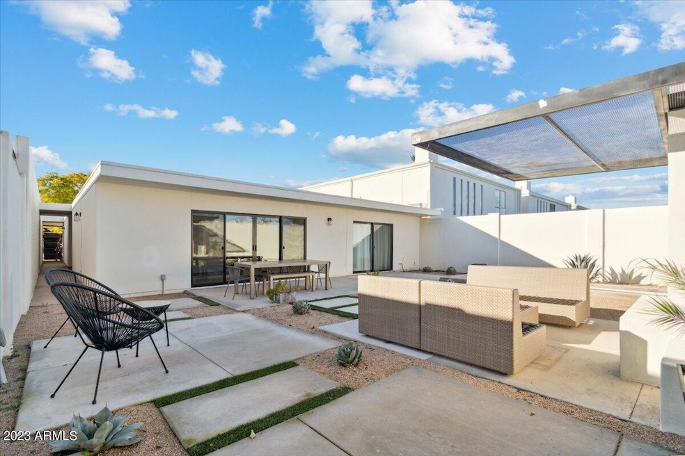 6819 N 73rd St, Scottsdale, AZ 85250 - photo 1