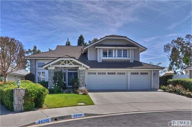 Gorgeous Pool Home on Cul-de-Sac