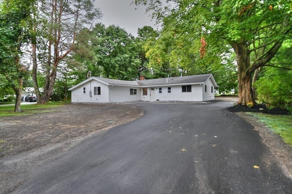 61 Gregory Rd, Framingham, MA 01701 - photo 1