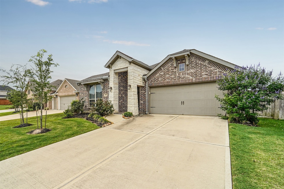 9422 Mont Ellie Ln, Tomball, TX 77375 - photo 1