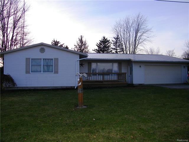 3044 Bennett Rd.jpg