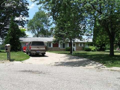 3120 Merwood Dr, Mount Morris, MI 48458 - photo 1