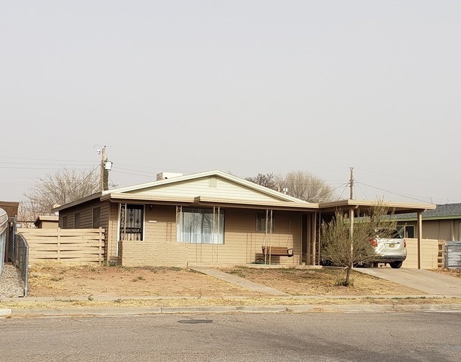 612 Madison Ave, Alamogordo, NM 88310 - photo 1