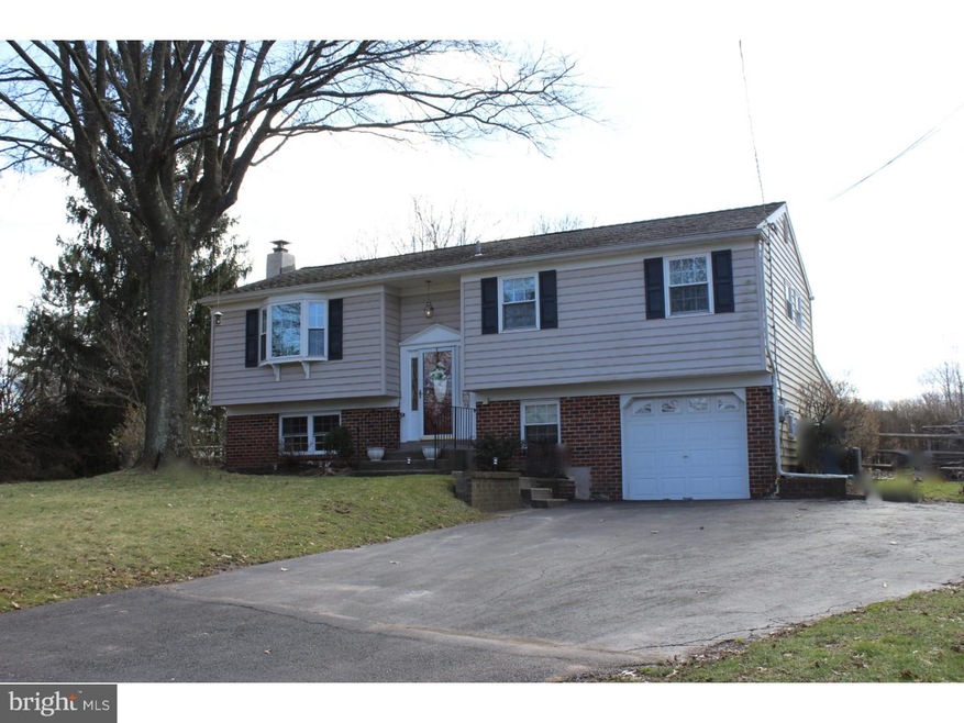 72 N Tamenend Ave, Doylestown, PA 18901 - photo 1