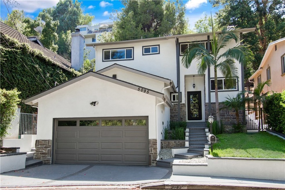 5095 Campo Rd, Woodland Hills, CA 91364 - photo 1