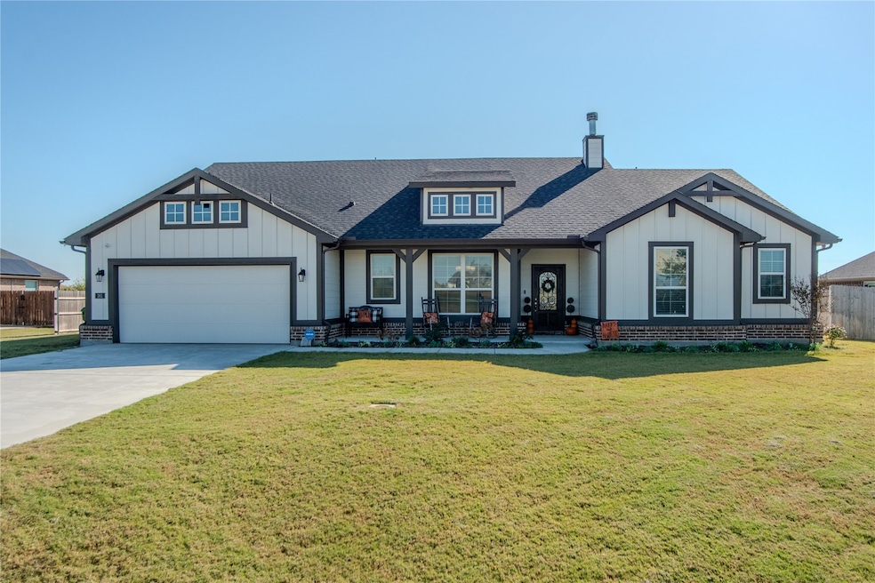 161 Stone Canyon Dr, Rhome, TX 76078 - photo 1