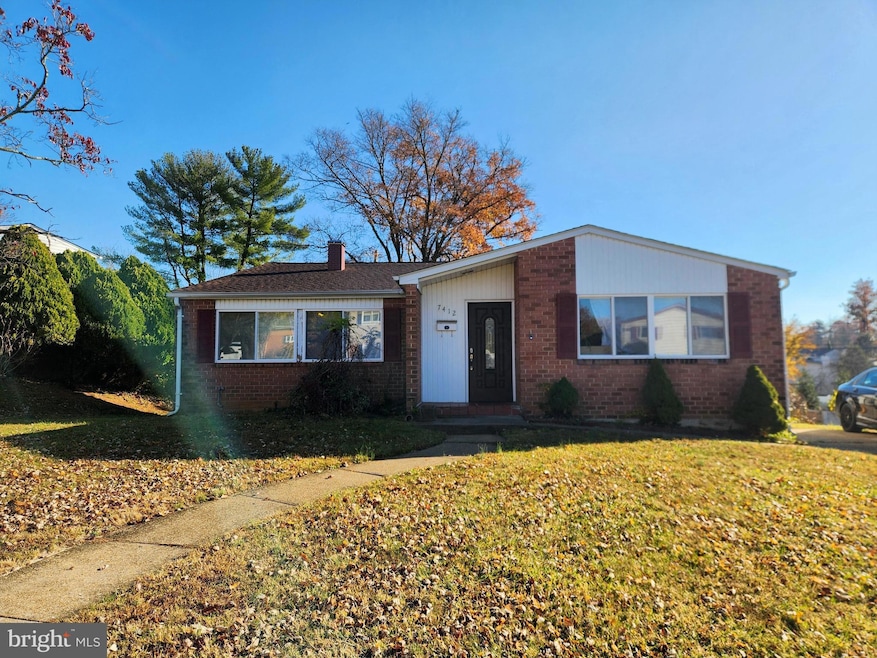 7412 Kathydale Rd, Pikesville, MD 21208 - photo 1