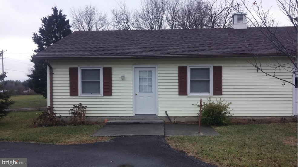 4100 Stonewall Jackson Hwy, White Post, VA 22663 - photo 1