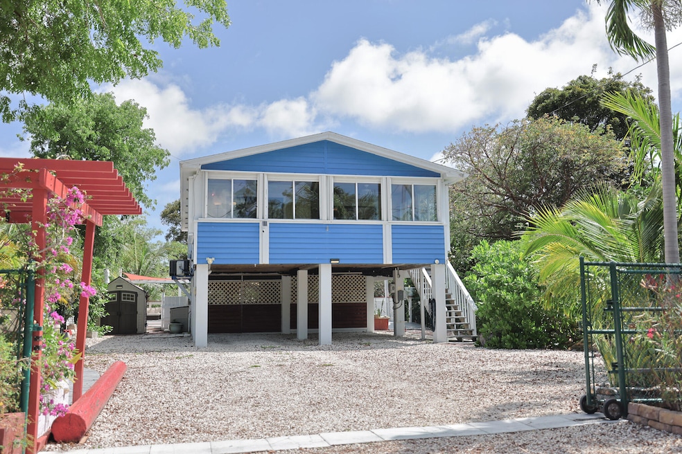 Sold $700,000 • Co-Listing Agent