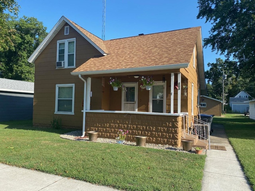 203 Pearl St, Hamlet, IN 46532 - photo 1