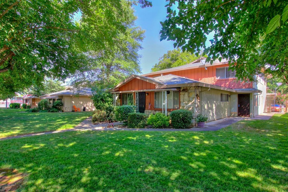 10803 Coloma Rd unit 2, Rancho Cordova, CA 95670 - photo 1