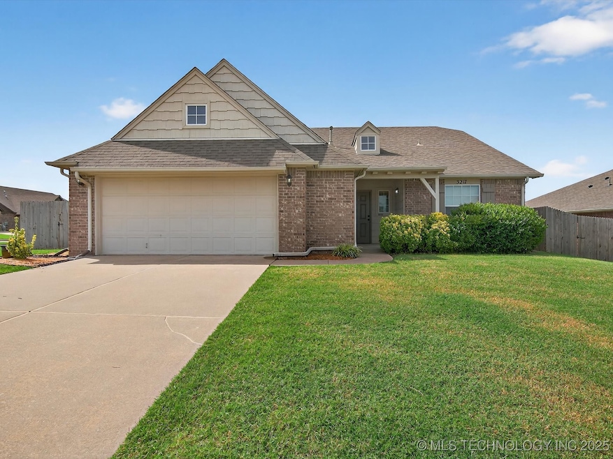 3217 Rushmore St, Bartlesville, OK 74006 - photo 1