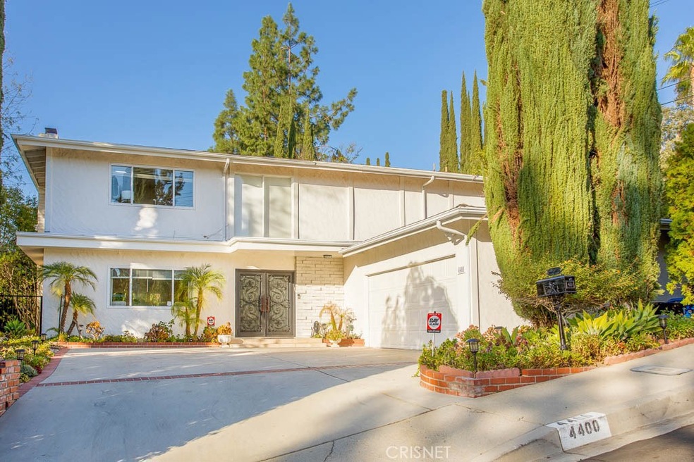 4400 Pampas Rd, Woodland Hills, CA 91364 - photo 1