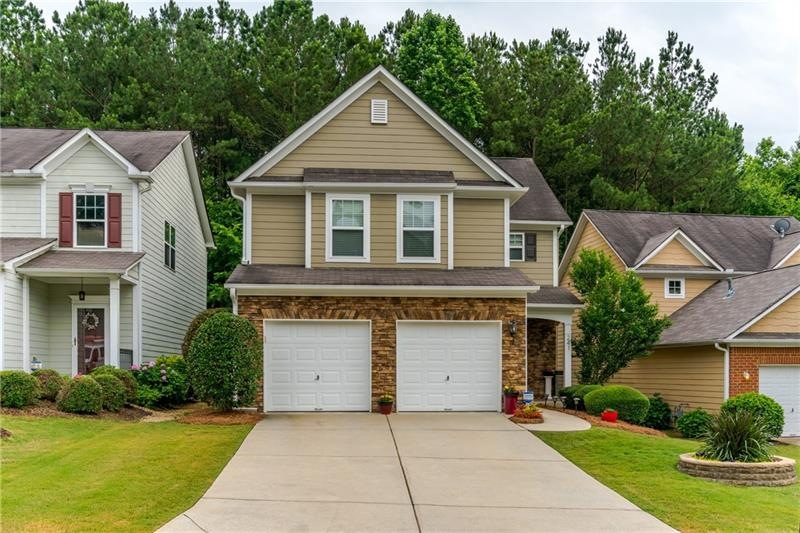 241 Brookhaven Ct, Acworth, GA 30102 - photo 1