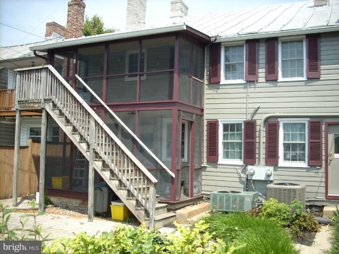 207 Main St unit 2, New Windsor, MD 21776 - photo 1