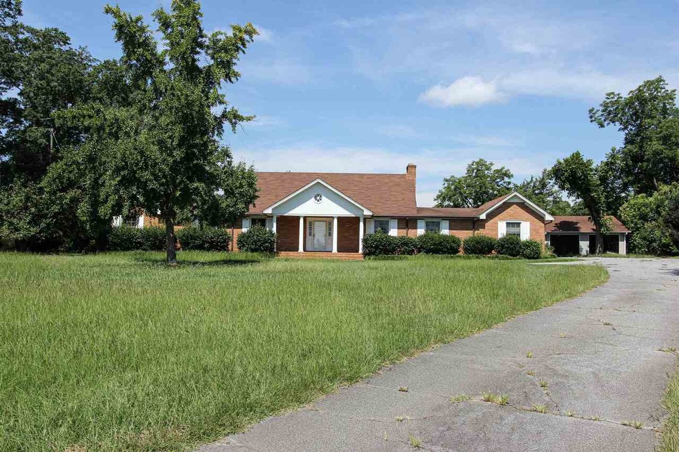 1029 Hartwell Hwy, Elberton, GA 30635 - photo 1