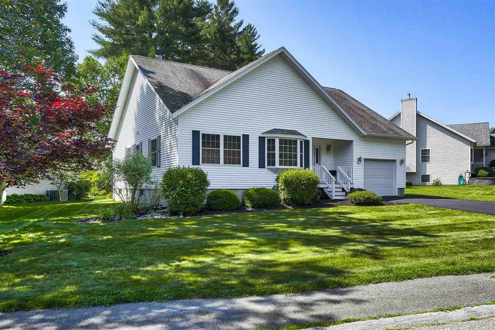 17 Briallia Cir, Newmarket, NH 03857 - photo 1