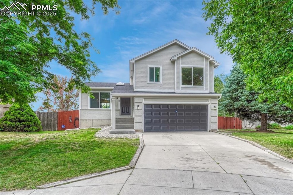 845 Crestline Dr, Colorado Springs, CO 80916 - photo 1