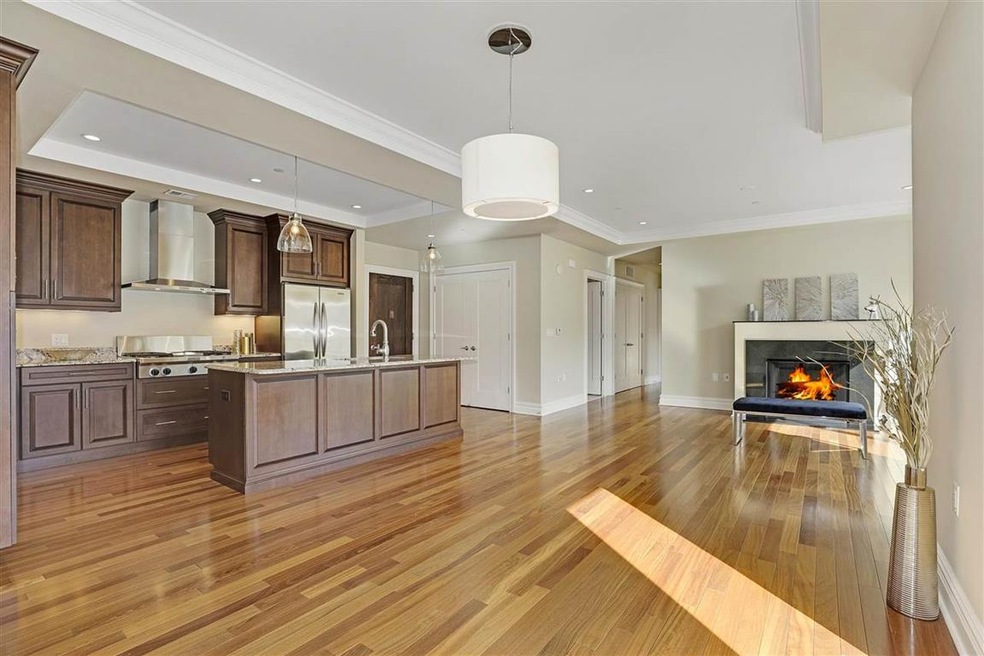 250 Henley Place unit 4-409, Weehawken, NJ 07086 - photo 1