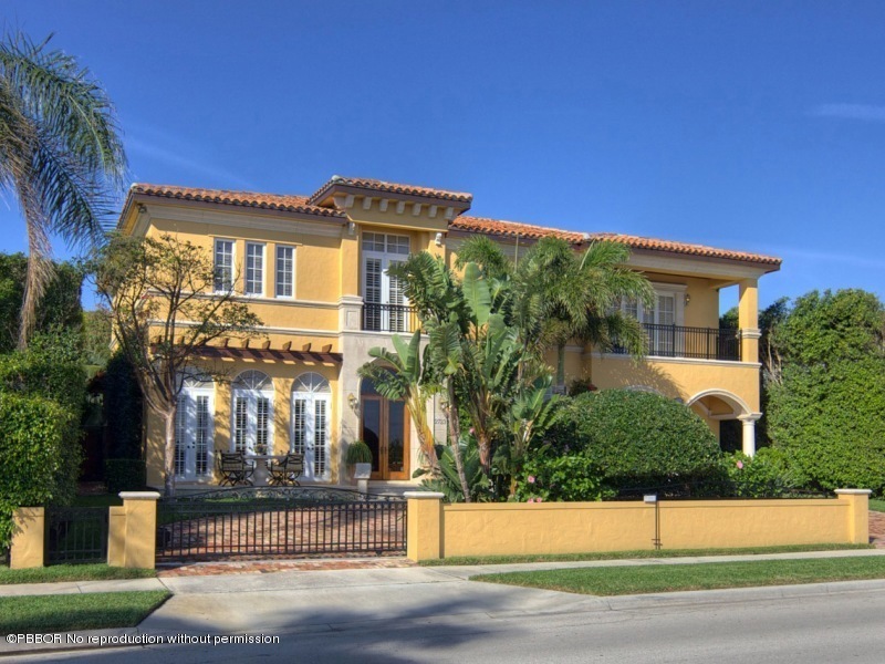 1 Exterior Front
