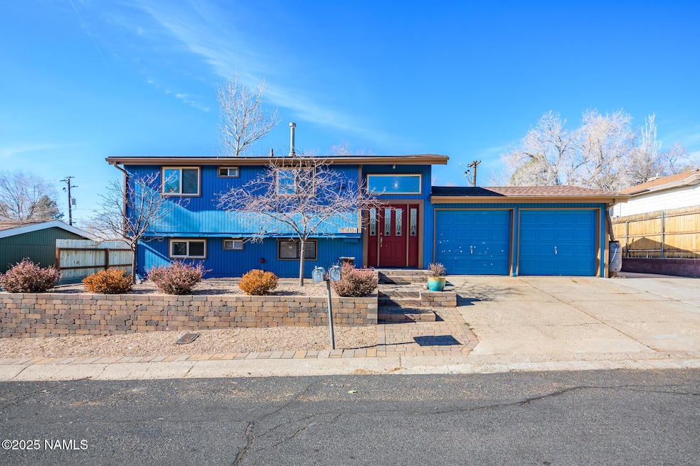 3655 N Steves Blvd (17 of 53)