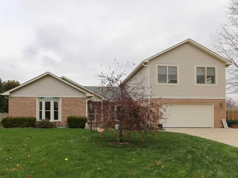 1904 Hillside Dr, Franklin, IN 46131 - photo 1