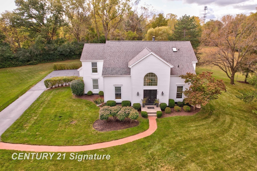 For Sale $419,900 • Co-Listing Agent