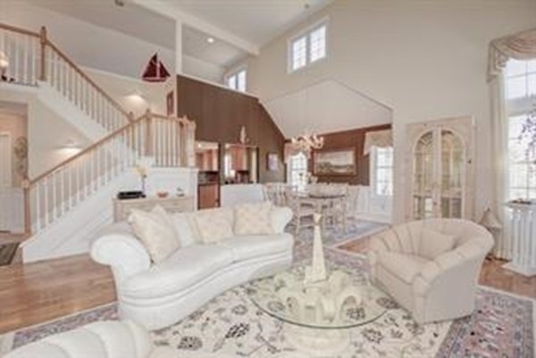 17 Gilmore Farm Rd, Westborough, MA 01581 - photo 1