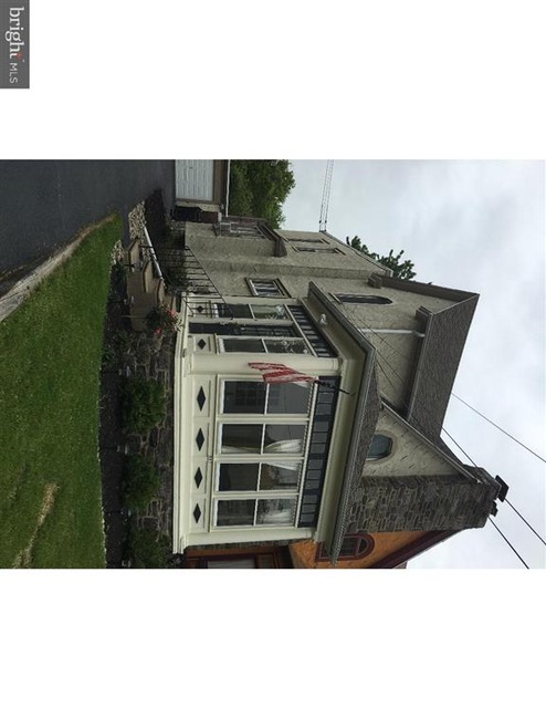 207 W Plumstead Ave, Lansdowne, PA 19050 - photo 1