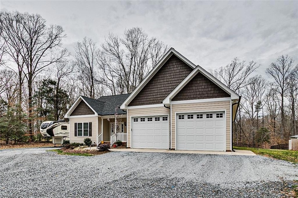 1798 Lassiter Mill Rd, Asheboro, NC 27205 - photo 1