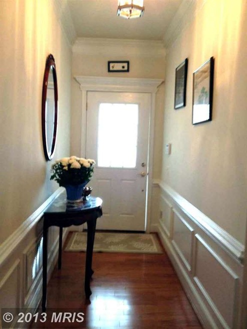 8896 Calla Lily Ct, Lorton, VA 22079 - photo 1