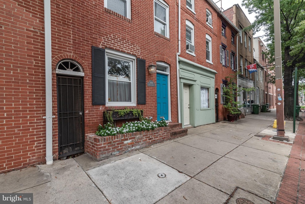 2006 Fleet St, Baltimore, MD 21231 - photo 1