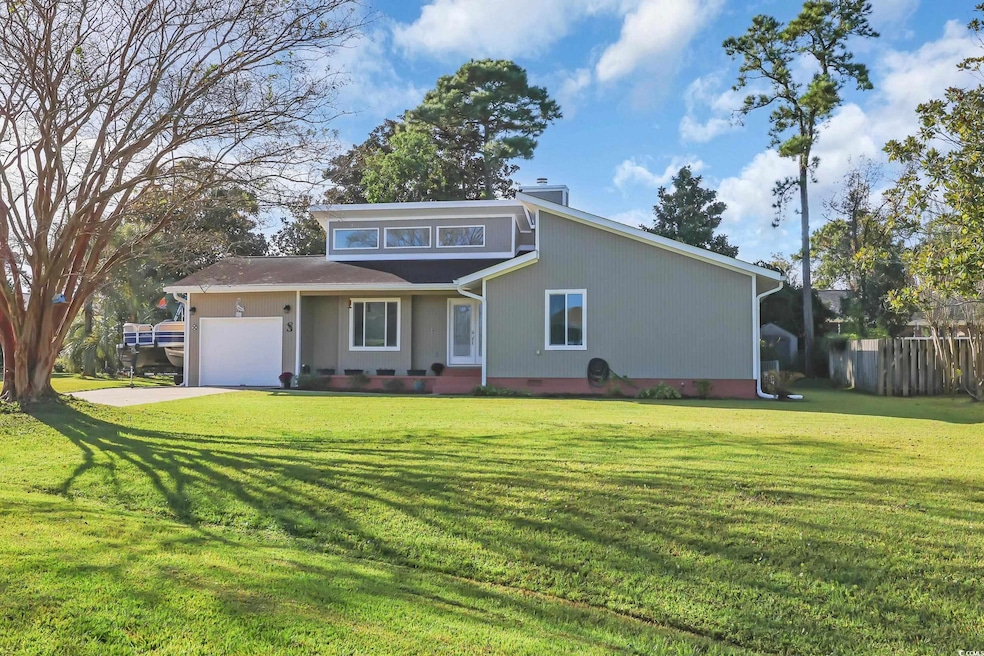 609 Bay St, North Myrtle Beach, SC 29582 - photo 1