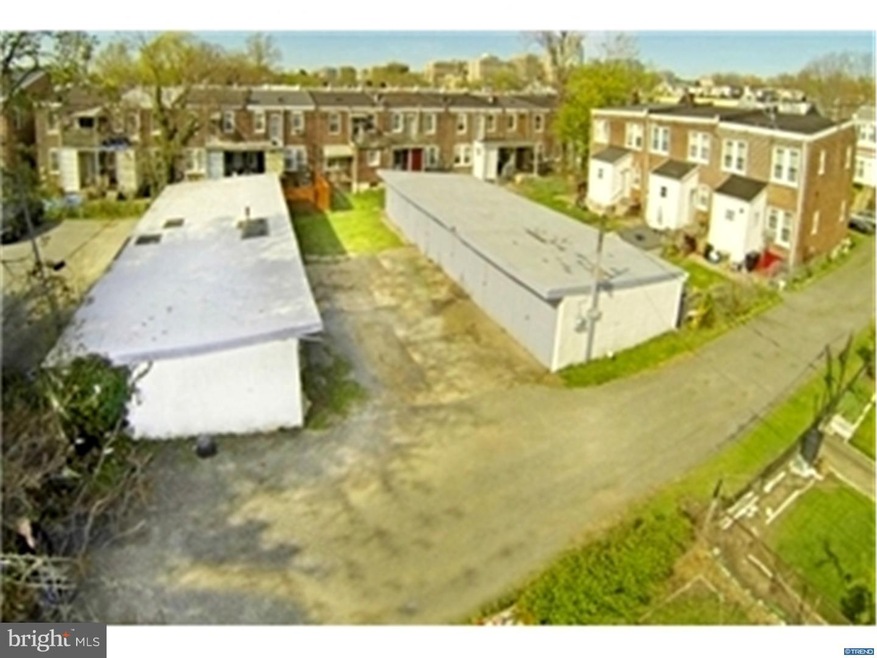 2208 N Spruce St, Wilmington, DE 19802 - photo 1