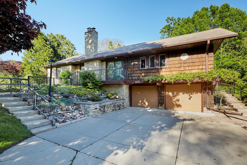 1430 Longwood Elm Grove_004