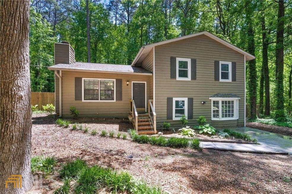 3338 Oak Dr, Snellville, GA 30078 - photo 1