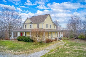 2858 Moffett Ln, Harrison, AR 72601 - photo 1